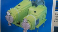 7120系列-原装进口液压隔膜计量泵双头泵